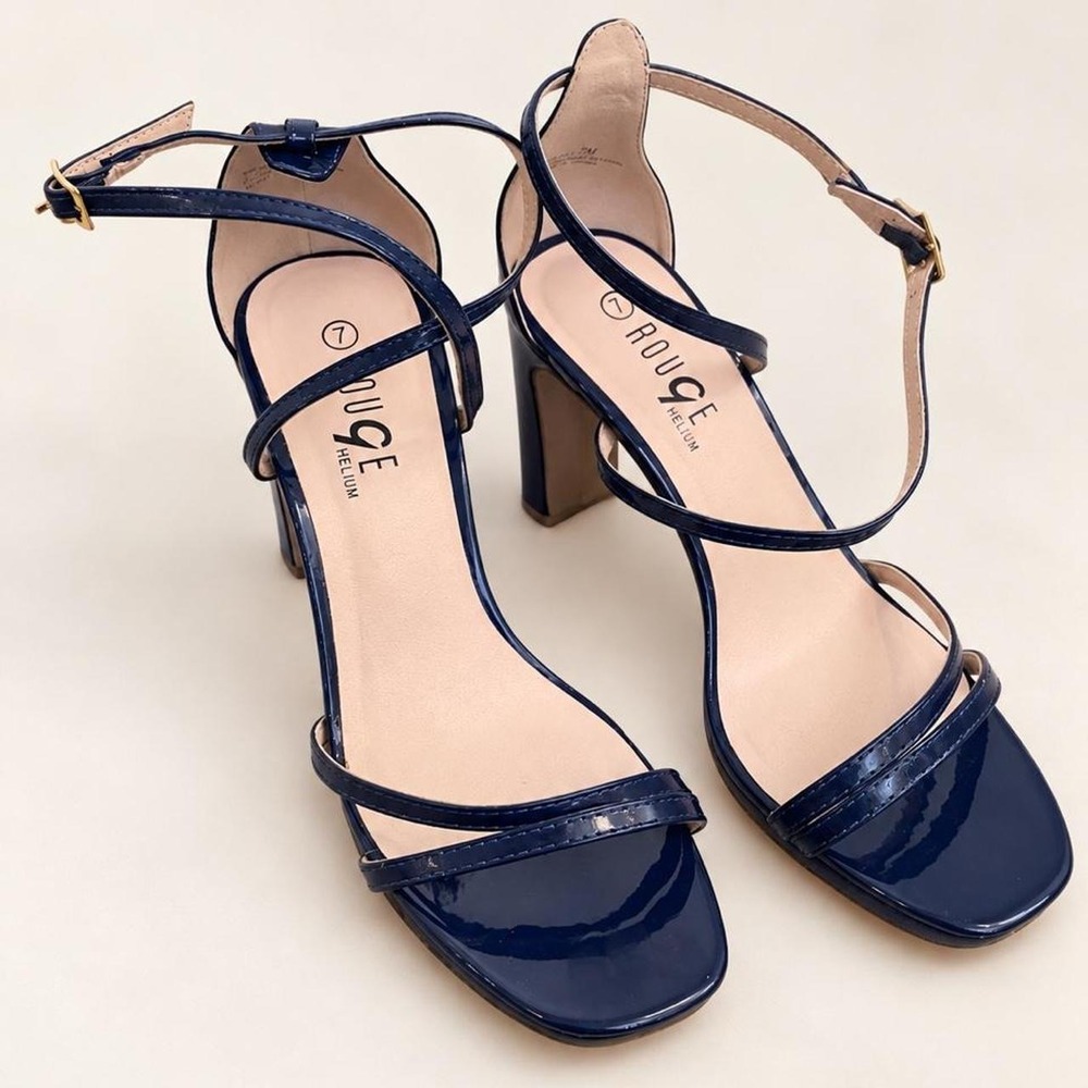 Rouge Helium Navy Patent Strappy Heels — Size 7M